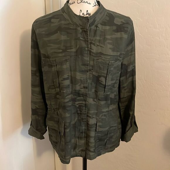 Nordstrom Sanctuary Camouflage Casual Button Zipper Closure Pockets Shacket - Picture 1 of 10